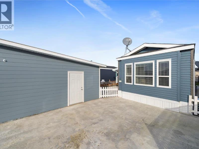 7-65 Antoine Road - 4