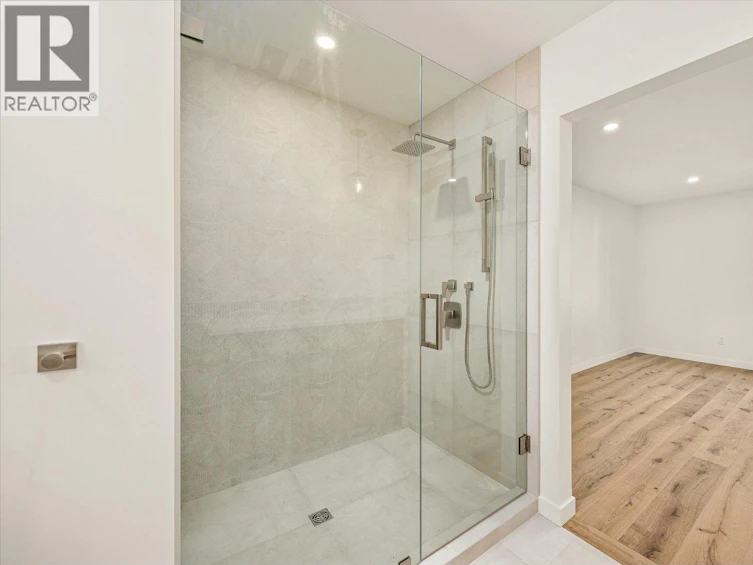 980 Bull Crescent, Kelowna, BC, V1W 0E6 - 26