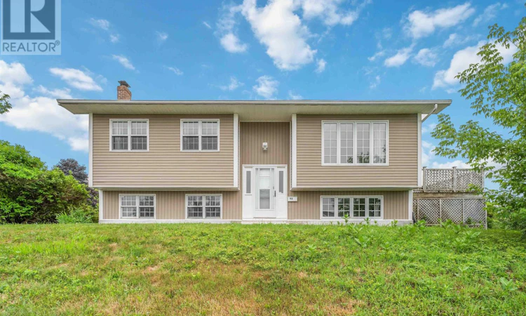 92 Apple Tree Lane