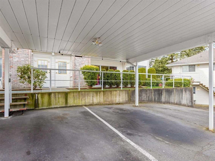 39-33123 George Ferguson Way, Abbotsford, BC, V2S 2L6 - 37