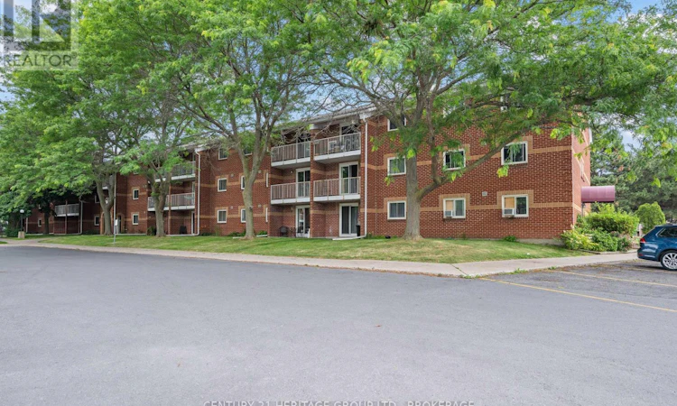 114-573 Armstrong Road E