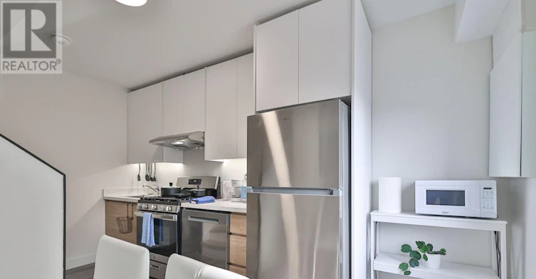 7-5 Sorauren Avenue, Toronto, ON, M6R 2C6 - 27