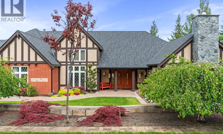 5121 Ivy Road