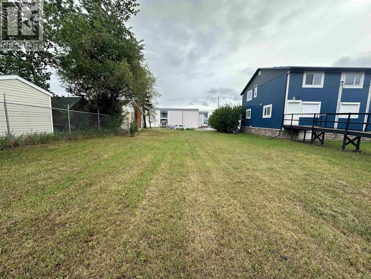 10220 99 Avenue, Fort St. John, BC, V1J 1V4 - 7
