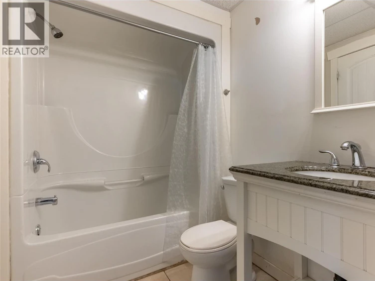 72-1605 Summit Drive, Kamloops, BC, V2E 2A5 - 18
