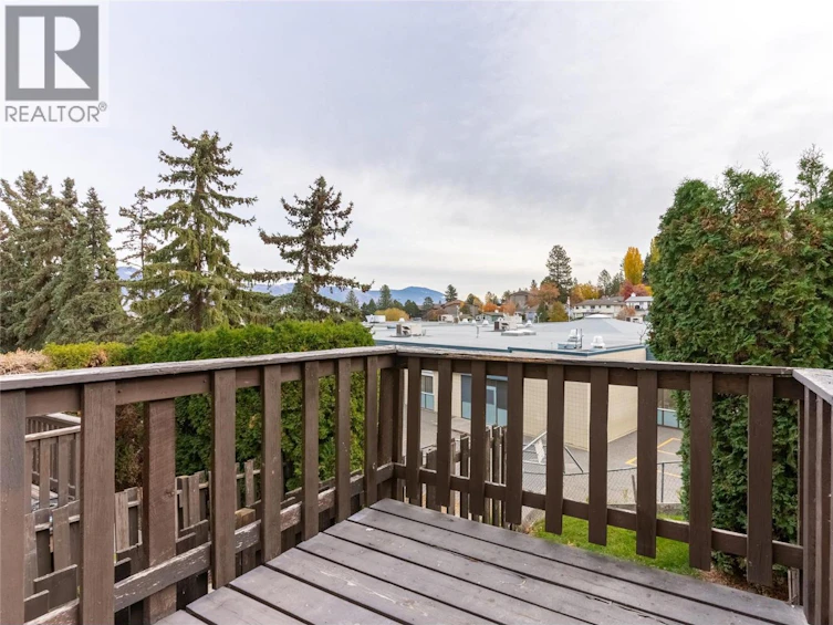 72-1605 Summit Drive, Kamloops, BC, V2E 2A5 - 9