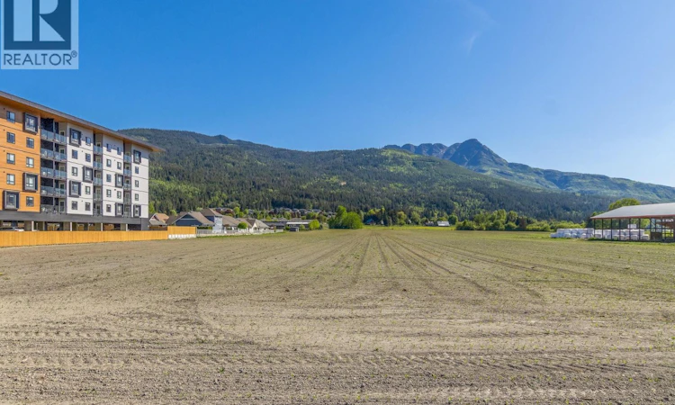 Lot 3-1490 SW 10 Avenue