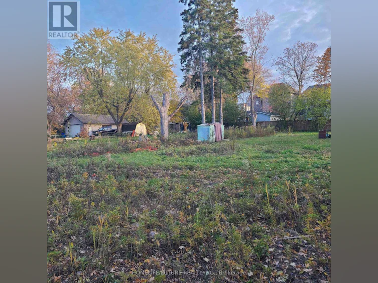 1A View Street, Ajax, ON, L1Z 1E4 - 3