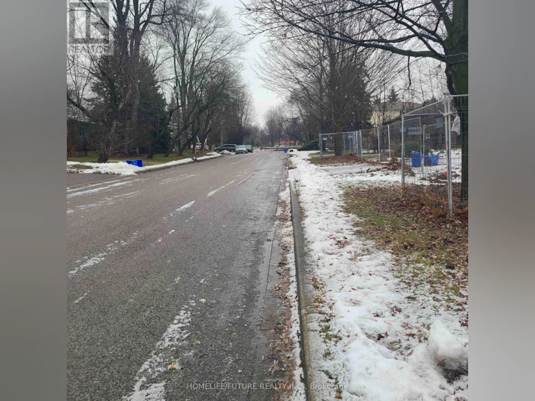 3 View Street, Ajax, ON, L1Z 1E4 - 8