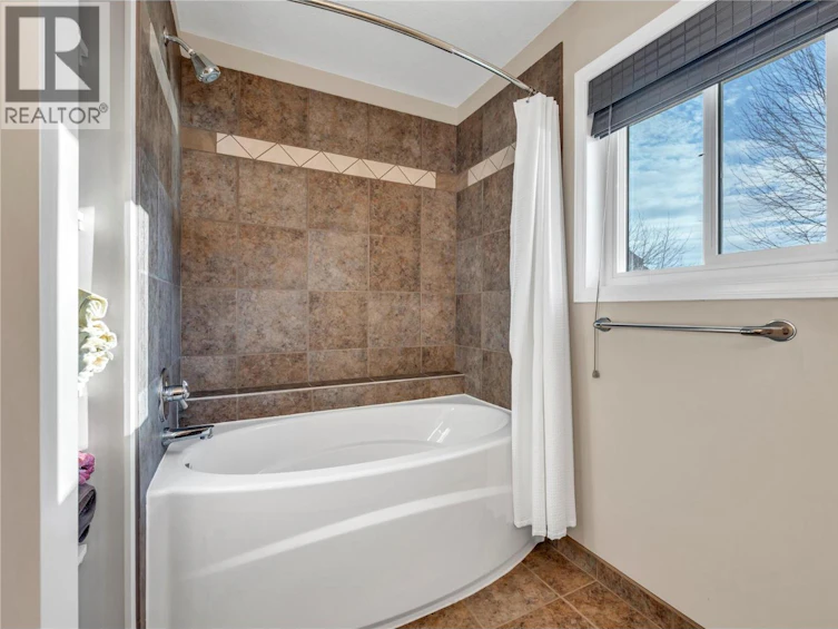 10112 Beavis Place, Summerland, BC, V0H 1Z2 - 24