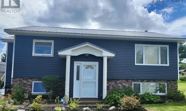 3 Fletcher Drive