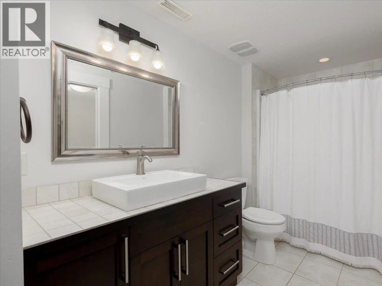 2523 Hillsborough Road, West Kelowna, BC, V1Z 3E8 - 30
