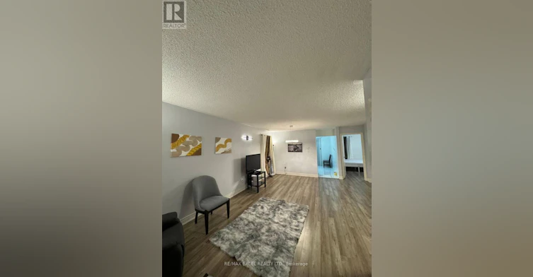 ROOM-425 Elmwood Court, Oshawa, ON, L1G 7X8 - 2