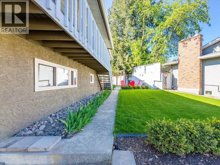 1520 N Highland Drive, Kelowna, BC, V1Y 4K5 - 35