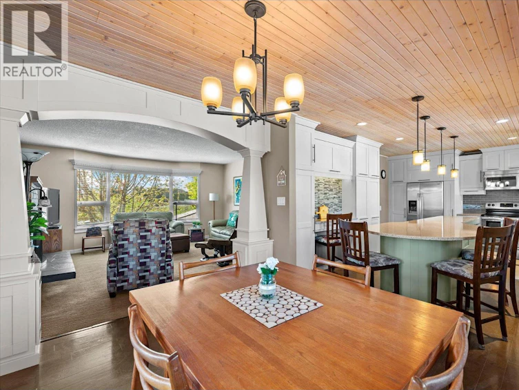 1520 N Highland Drive, Kelowna, BC, V1Y 4K5 - 12