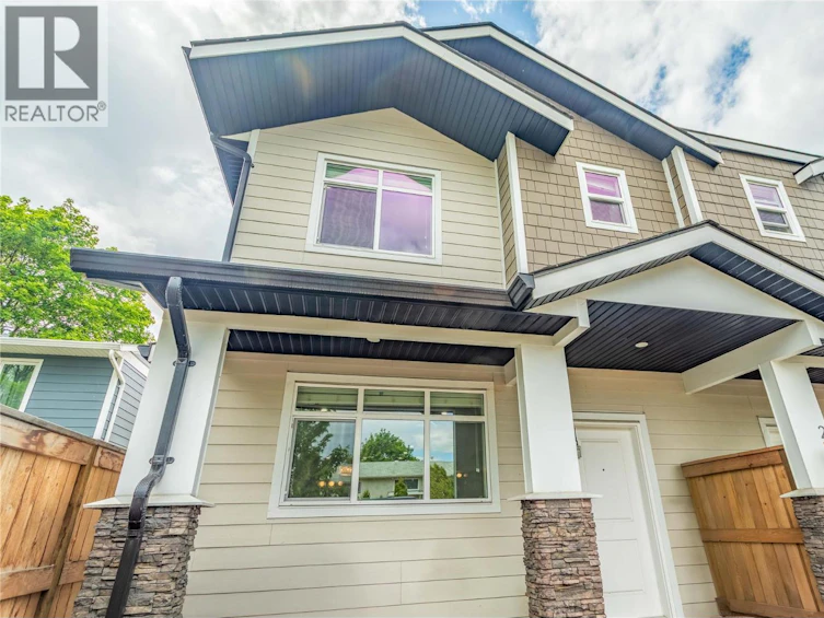 1-782 Coopland Crescent, Kelowna, BC, V1Y 2V1 - 2
