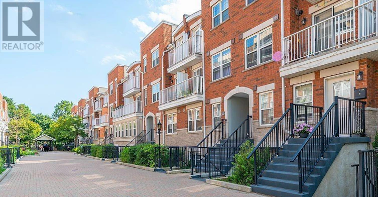 22-37 Four Winds Drive, Toronto, ON, M3J 1K7