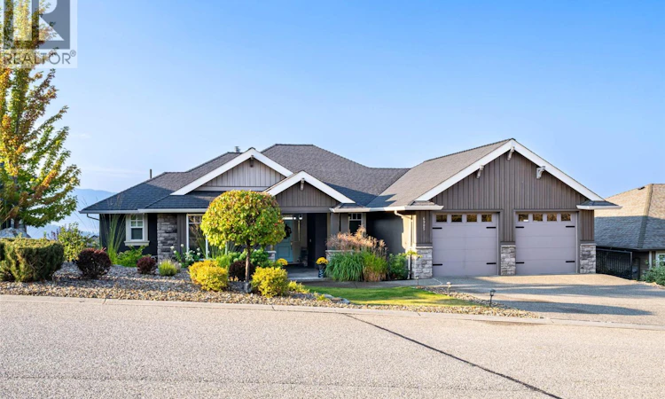 6905 Foothills Drive