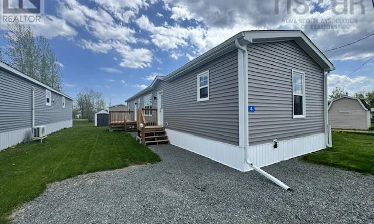 4 Owen Avenue