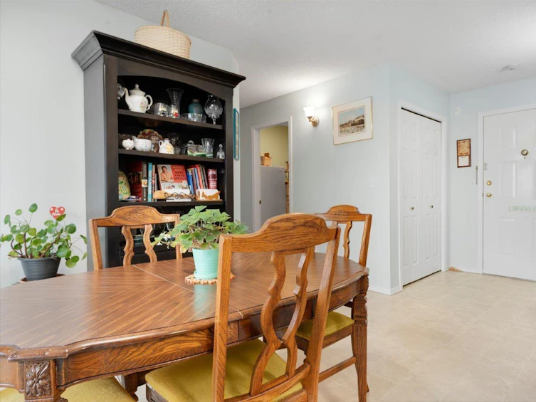 303-9006 West Edward Chilliwack Proper Street, Chilliwack, BC, V2P 4E1 - 6