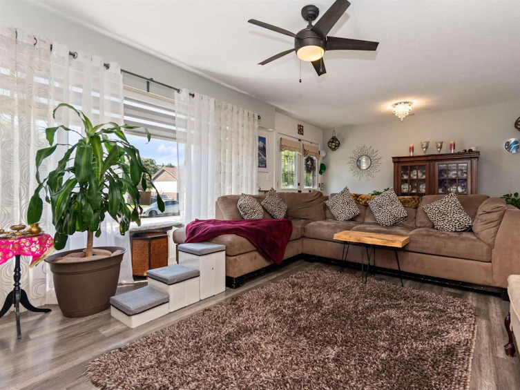8550 Norman Crescent, Chilliwack, BC, V2P 5C6 - 8