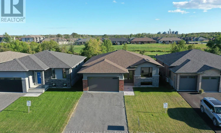 LOT 4-8 Parkland Circle