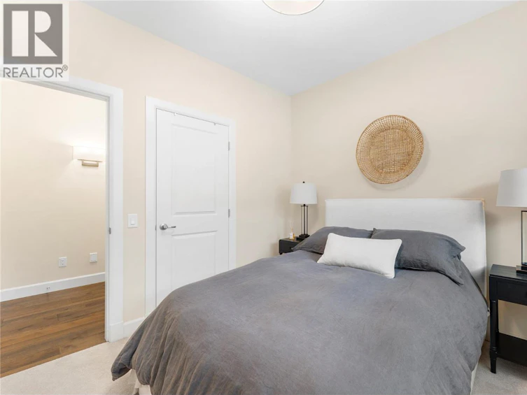 216 Lost Creek Lane, Kelowna, BC, V1V 3B6 - 25