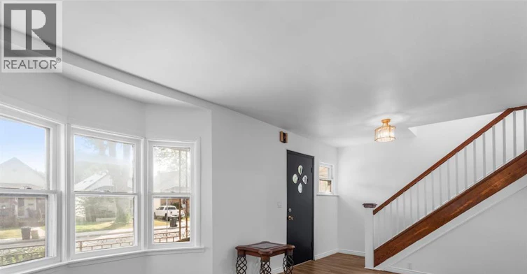 1133 Moy Avenue, Windsor, ON, N9A 2P4 - 4