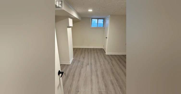 ROOM-9 Roycrest Avenue, Toronto, ON, M2N 1R1 - 23