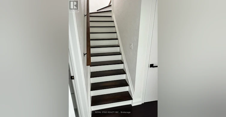 ROOM-9 Roycrest Avenue, Toronto, ON, M2N 1R1 - 8