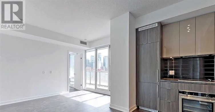 2711-125 Blue Jays Way, Toronto, ON, M5V 1J6 - 2