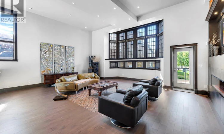8-1651 Anson Road