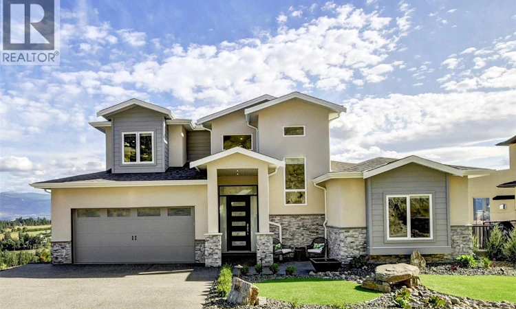 1051 Aurora Heights