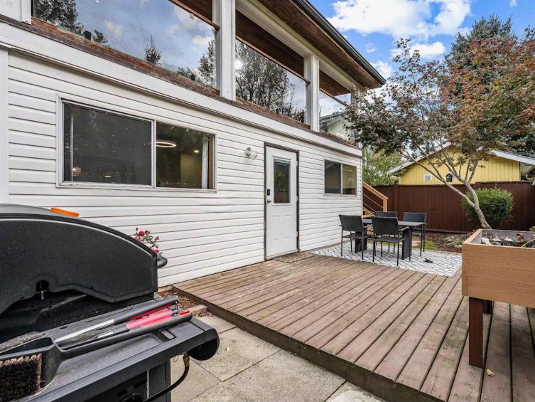 8542 Mccutcheon Avenue, Chilliwack, BC, V2P 7K7 - 35