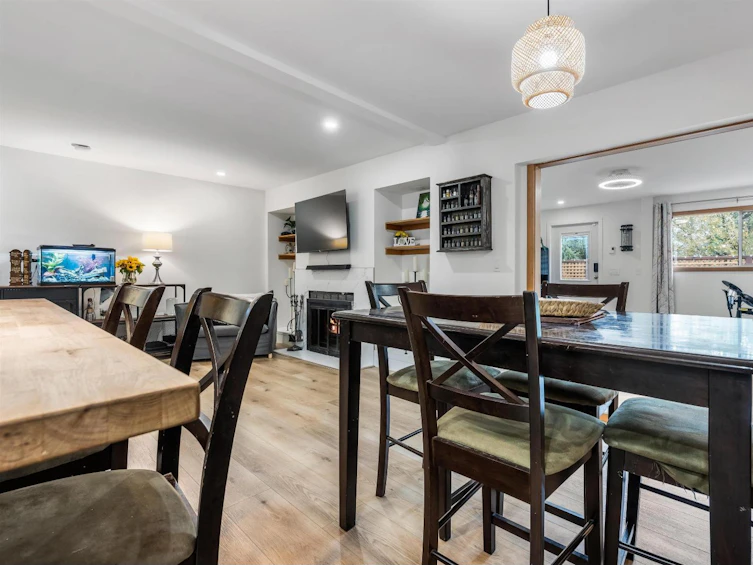 8542 Mccutcheon Avenue, Chilliwack, BC, V2P 7K7 - 13