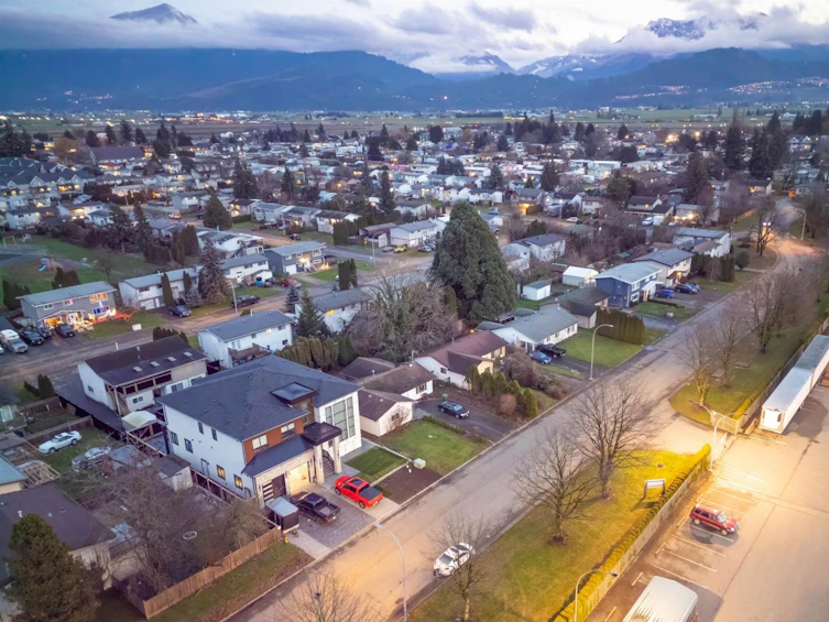 8900 South Charles Chilliwack Proper Street, Chilliwack, BC, V2P 7H8 - 10