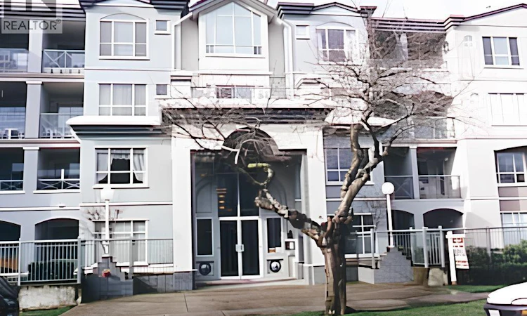 418-6475 E Chester Street Street