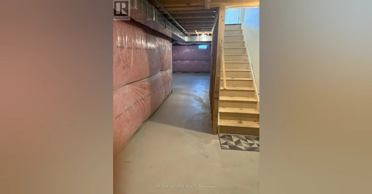 23 Lloyd Davies Way, Hamilton, ON, L0R 1C0 - 9