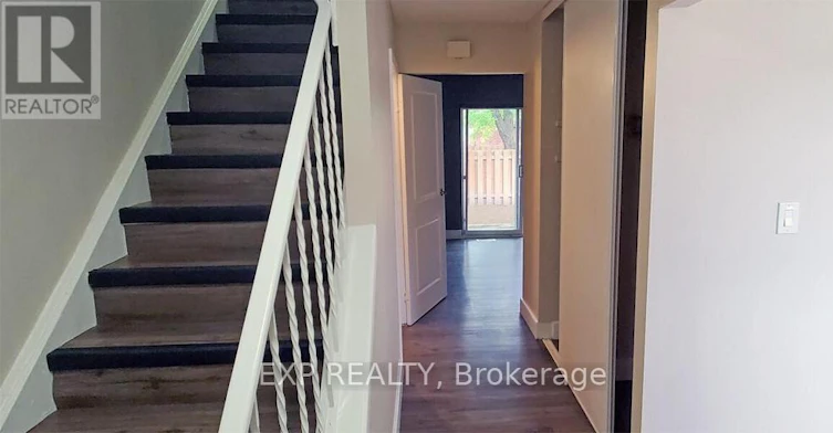 24-33 Berkley Drive, St. Catharines, ON, L2M 6T8 - 2