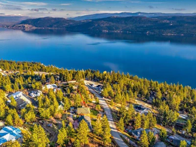 667 Mountain Drive - 3