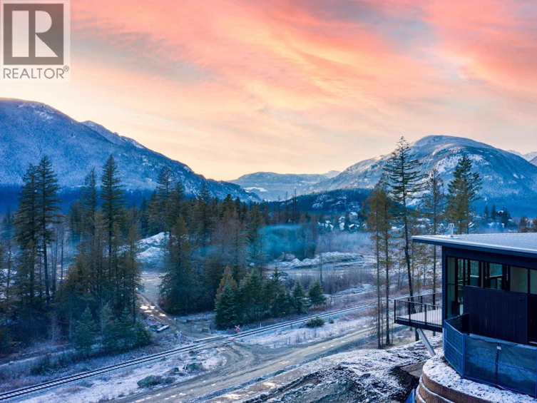 30-4000 Sunstone Way, Pemberton, BC, V0N 2L3 - 26