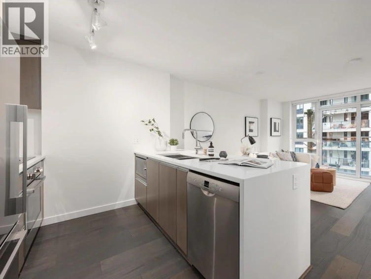 604-1009 Harwood Street, Vancouver, BC, V6E 0C2 - 3
