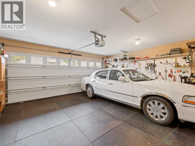 4345 S Gallaghers Fairway, Kelowna, BC, V1W 4X4 - 37