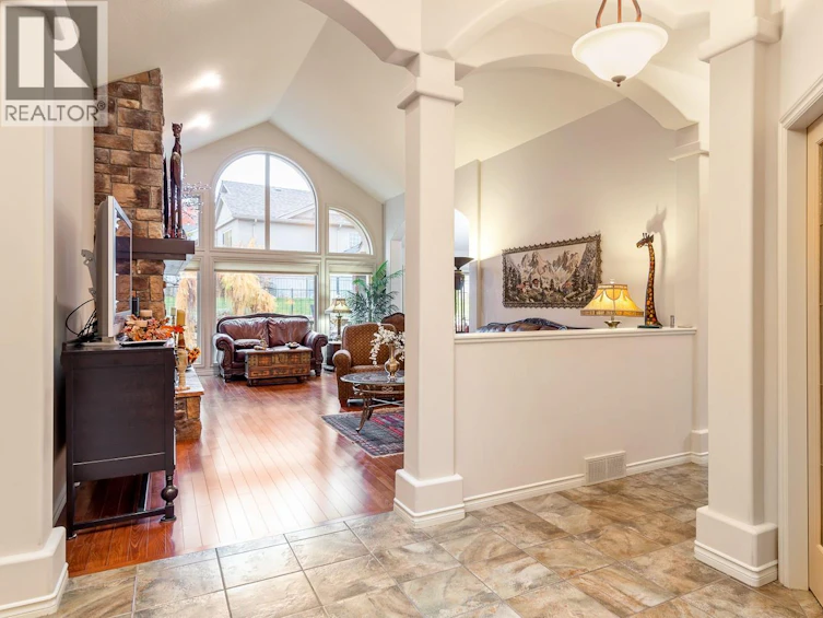 4345 S Gallaghers Fairway, Kelowna, BC, V1W 4X4 - 8