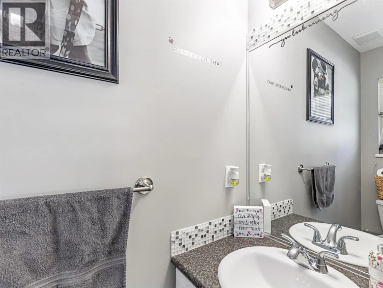 5-22980 Abernethy Lane, Maple Ridge, BC, V2X 3N4 - 23