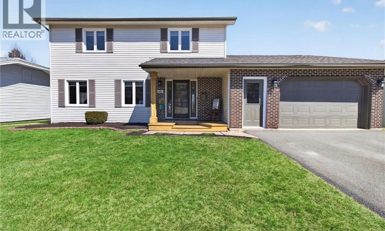37 Teakwood Way