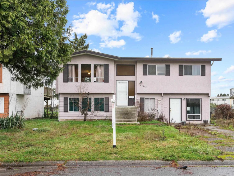 46405 Dinah Avenue, Chilliwack, BC, V2P 7E2