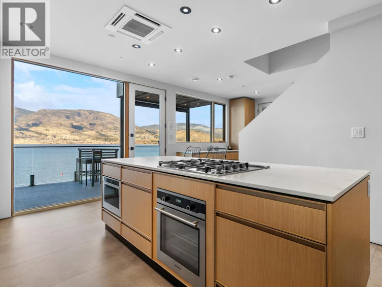 4043 Lakeside Road, Penticton, BC, V2A 8W3 - 6
