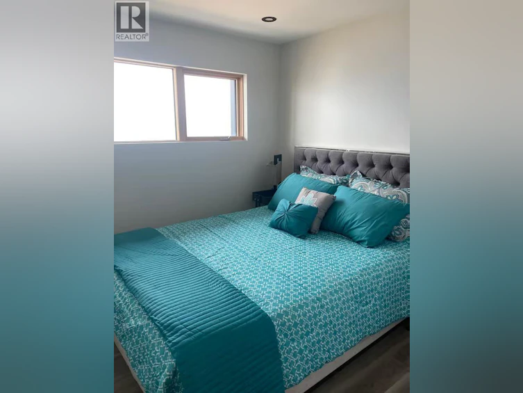 4043 Lakeside Road, Penticton, BC, V2A 8W3 - 44