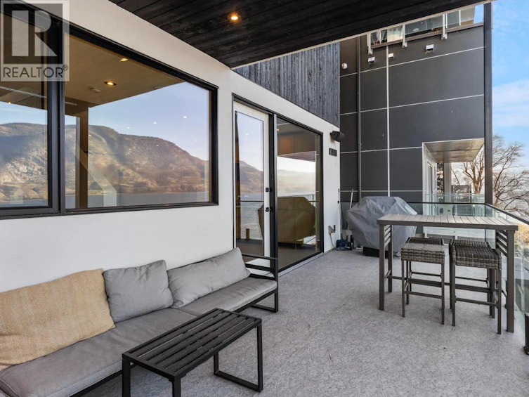 4043 Lakeside Road, Penticton, BC, V2A 8W3 - 18